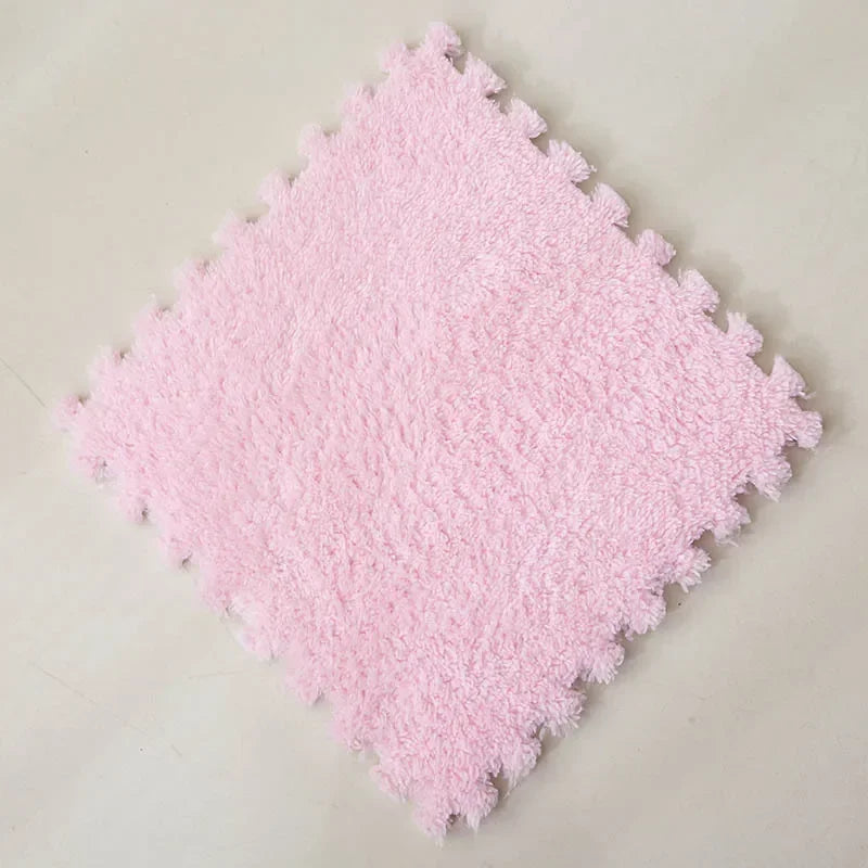 Cozy 30x30CM Soft Plush Rug for Kids - Versatile Play Mat & Puzzle Carpet for Bedrooms and Play Areas